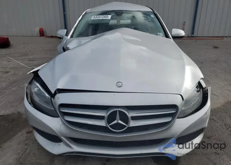 2015 Mercedes-Benz C 300 из США, поврежденный, VIN 55SWF4JB3FU085439